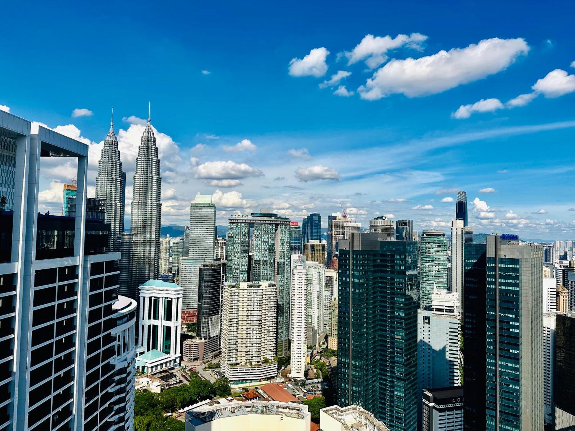 Ferienwohnung The Platinum Kuala Lumpur By Cozy White Exterior foto